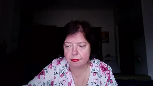 Snapshot of Violet_Pulse chatting on 11-19-25, 08:47 Violet Pulse online show from 11-19-25, 08:47