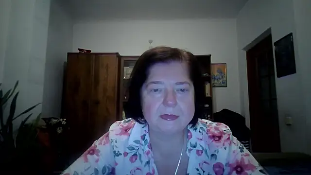 Snapshot of Violet_Pulse chatting on 12-03-25, 02:04 Violet Pulse online show from 12-03-25, 02:04