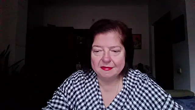 Snapshot of Violet_Pulse chatting on 12-05-25, 09:40 Violet Pulse online show from 12-05-25, 09:40