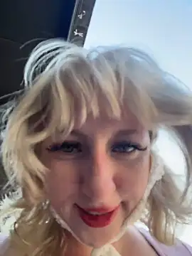 RonnieKiss online show from 04-05-26, 09:17