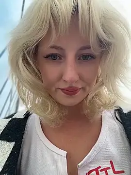 RonnieKiss online show from 04-27-26, 11:52