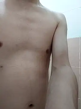 Snapshot of VIncent_mimi chatting on 10-17-25, 04:20 VIncent mimi online show from 10-17-25, 04:20