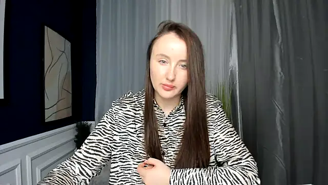 LilaWinks online show from 11-30-25, 01:48