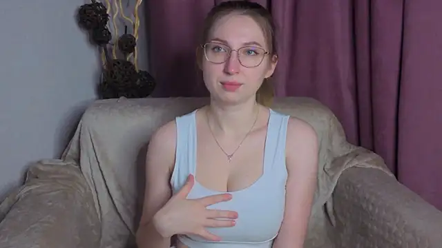 DaliaRadtke online show from 11-19-25, 06:19