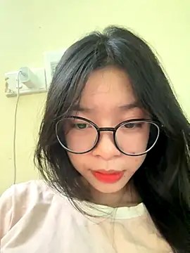 mau15  online show from 10-11-25, 02:11