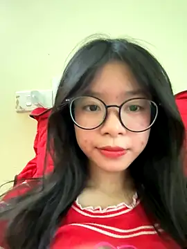 mau15  online show from 10-26-25, 02:17