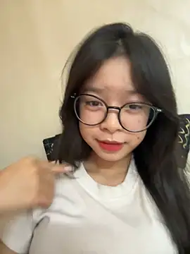 mau15  online show from 10-31-25, 06:25