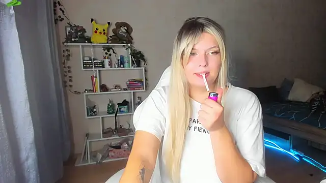 Alice Casey new online show from 10-16-25, 07:37