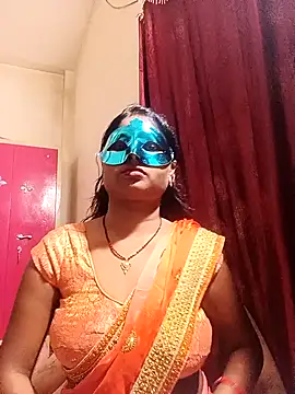 Sexy-sangita123 online show from 10-05-25, 05:50