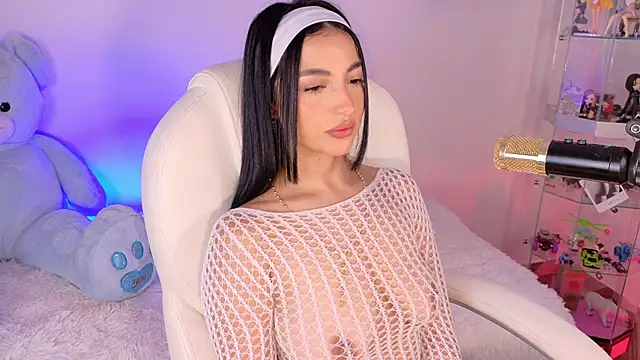 Oli Mcneil online show from 11-22-25, 12:04