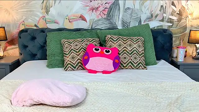 GoldCherry7 online show from 03-25-26, 06:14