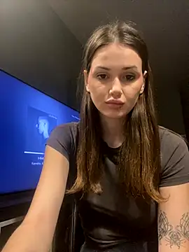 SoShyEmmyyy online show from 10-01-25, 05:41