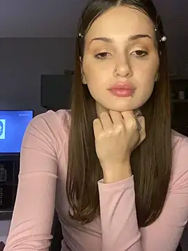 SoShyEmmyyy online show from 10-14-25, 08:09