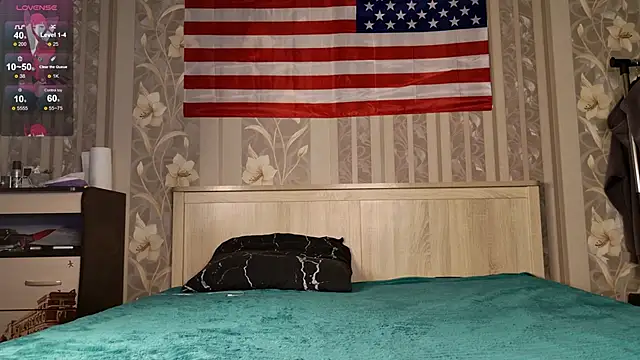 SoShyEmmyyy online show from 12-13-25, 07:53