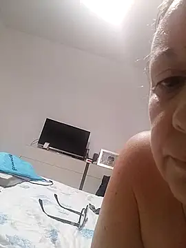 Snapshot of lamilf77 chatting on 10-18-25, 01:56 lamilf77 online show from 10-18-25, 01:56