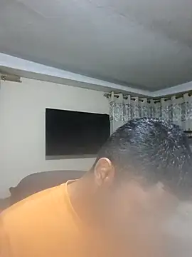 Snapshot of kingVibeX chatting on 09-25-25, 11:41 kingVibeX online show from 09-25-25, 11:41