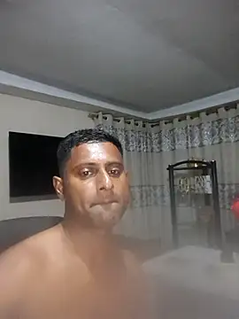 Snapshot of kingVibeX chatting on 09-28-25, 08:58 kingVibeX online show from 09-28-25, 08:58