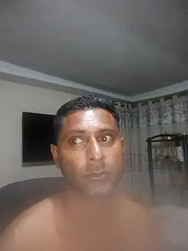 Snapshot of kingVibeX chatting on 09-30-25, 09:31 kingVibeX online show from 09-30-25, 09:31