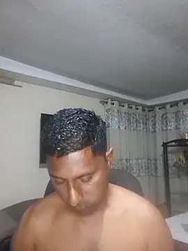 Snapshot of kingVibeX chatting on 10-19-25, 07:58 kingVibeX online show from 10-19-25, 07:58