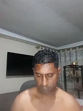 Snapshot of kingVibeX chatting on 10-20-25, 07:58 kingVibeX online show from 10-20-25, 07:58