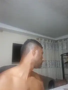 Snapshot of kingVibeX chatting on 11-26-25, 10:22 kingVibeX online show from 11-26-25, 10:22