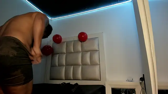 peyton  wat online show from 04-23-26, 12:04