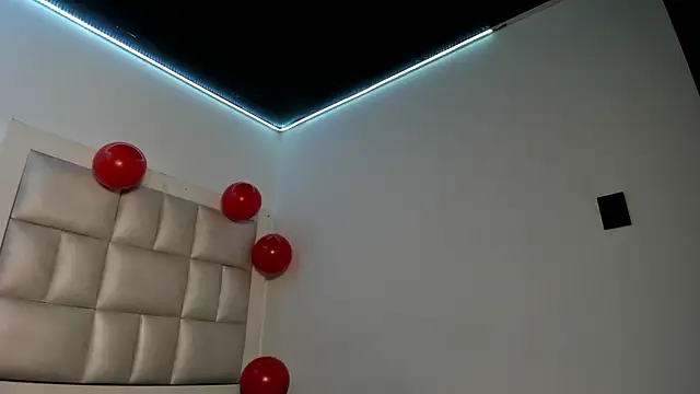 peyton  wat online show from 04-25-26, 01:41