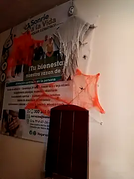 Snapshot of ANDREA-10_ chatting on 10-31-25, 02:29 ANDREA-10 online show from 10-31-25, 02:29