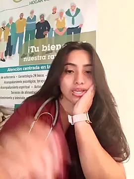 Snapshot of ANDREA-10_ chatting on 11-17-25, 02:45 ANDREA-10 online show from 11-17-25, 02:45