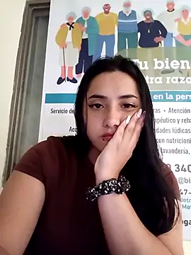ANDREA-10  online show from 05-11-26, 02:34