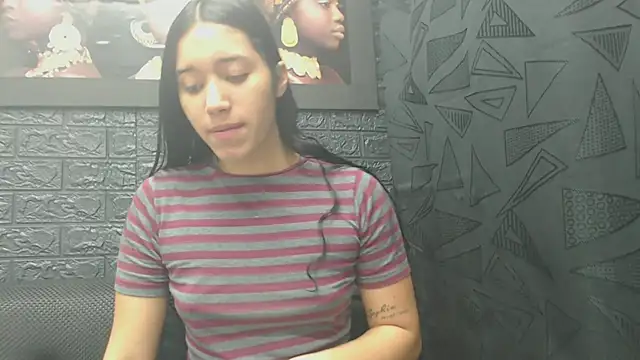 Lil Rose2006 online show from 02-02-26, 01:10