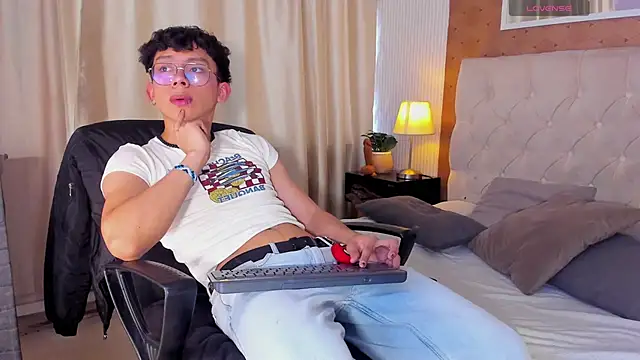 liam twiink online show from 01-14-26, 08:03