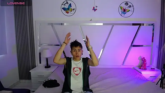 oblivionlove online show from 02-04-26, 12:33