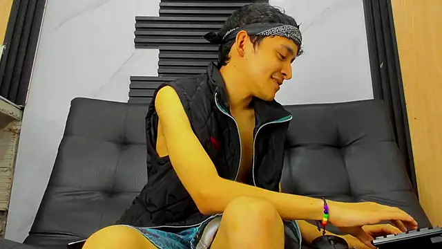 Amun obsidian online show from 10-17-25, 12:19