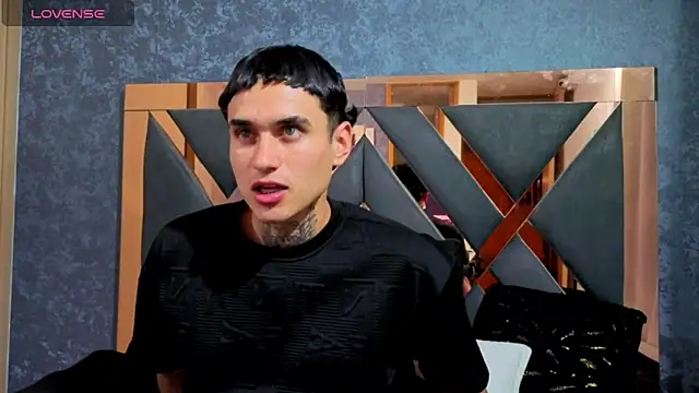 owen desmond online show from 09-26-25, 02:26