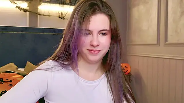 Akira Halls online show from 10-30-25, 08:53