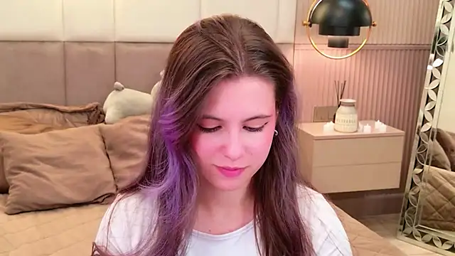 Akira Halls online show from 11-13-25, 08:41