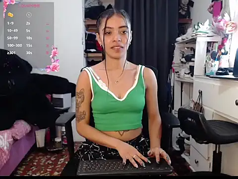 pocahot222 online show from 10-11-25, 12:10