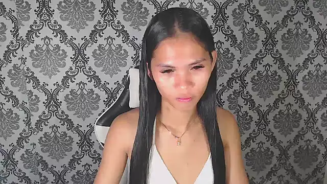 hugecock petite online show from 09-25-25, 02:54