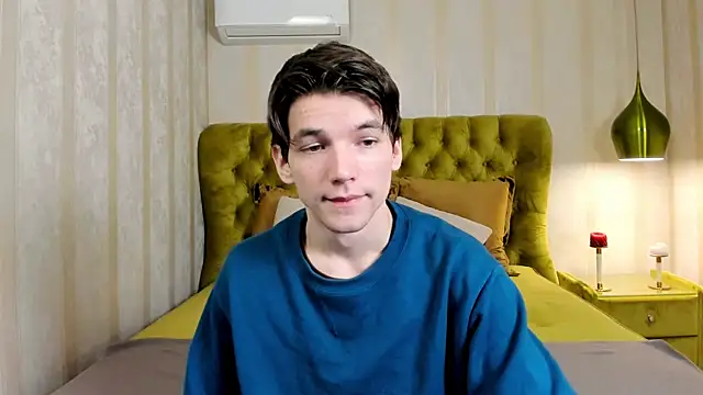 alfred joness online show from 09-26-25, 06:39