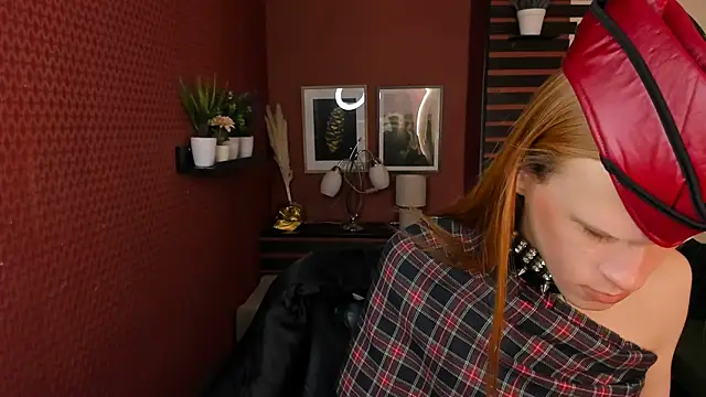 ChloeValentinee online show from 10-27-25, 12:53