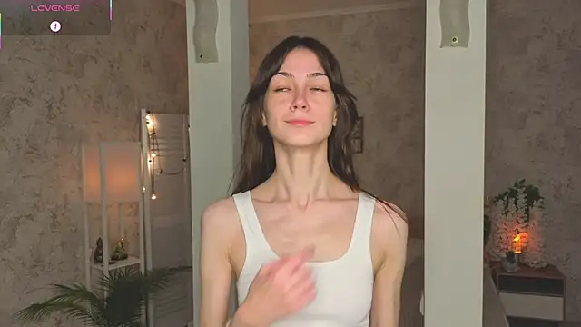 Snapshot of ReneeLippeatt chatting on 10-22-25, 07:24 ReneeLippeatt online show from 10-22-25, 07:24