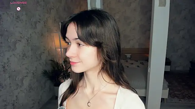 Snapshot of ReneeLippeatt chatting on 11-22-25, 07:35 ReneeLippeatt online show from 11-22-25, 07:35