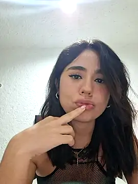 Akane24 online show from 09-27-25, 01:32