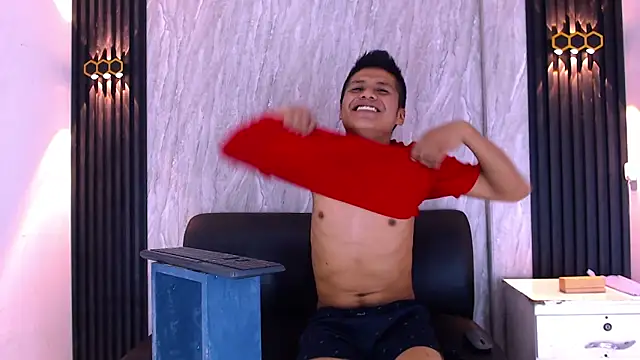 marcus hans  online show from 11-22-25, 08:08