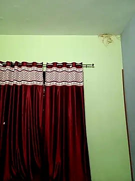 School medam online show from 10-13-25, 11:38