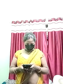 School medam online show from 10-28-25, 11:51