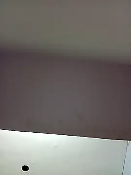 School medam online show from 10-31-25, 02:01