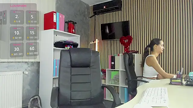 OfficeGirls online show from 07-19-26, 07:06