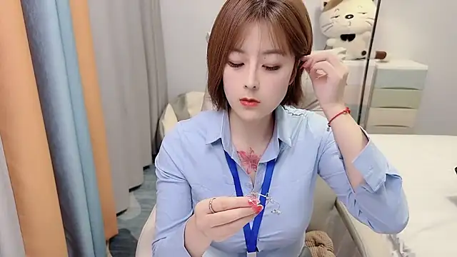 Snapshot of Mi_sooli chatting on 10-24-25, 02:46 Mi sooli online show from 10-24-25, 02:46